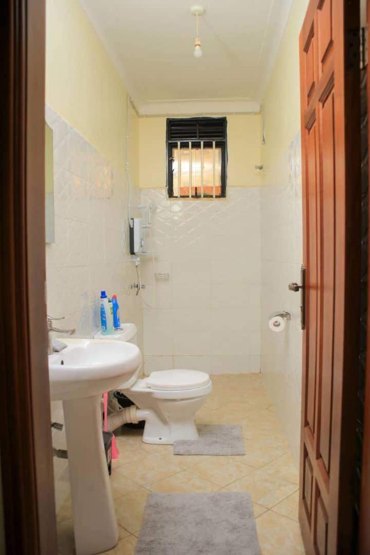 Little Haven Naalya Apartment *
